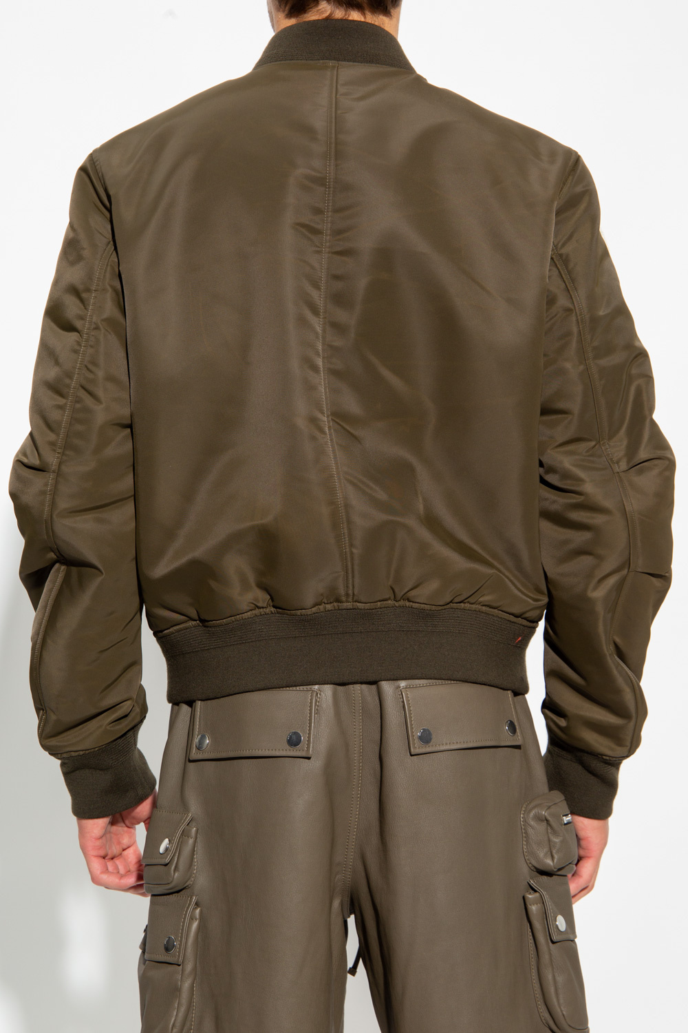 AMIRI オリーブ MA-1ジャケット AMIRIのMA-1を使った人気